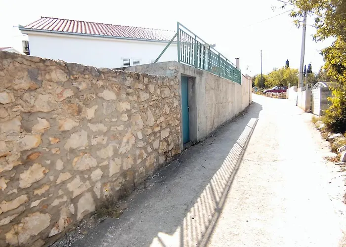 Διαμέρισμα Salt Mali Drvenik