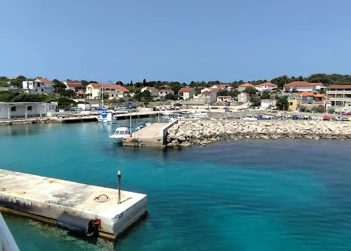 Διαμέρισμα Salt Mali Drvenik