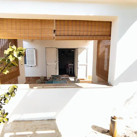 Salt Apartment *