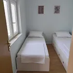 Lägenhet Salt
